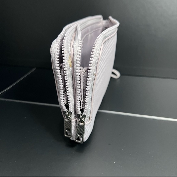 Lululemon Double Up Pouch/Wallet-Levander w/ metal logo medallion - Picture 11 of 13